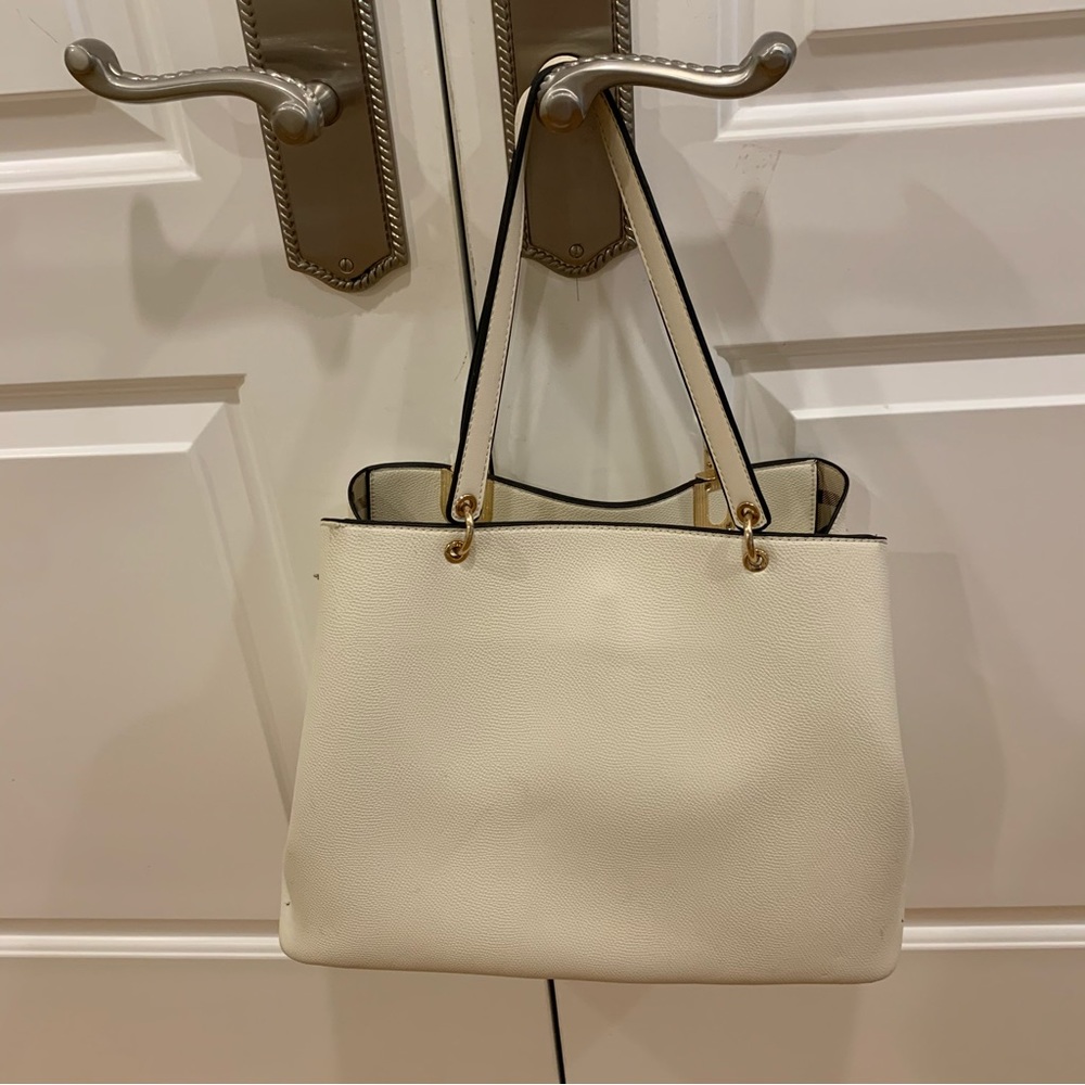 Off White Purse - Versatile - image 2
